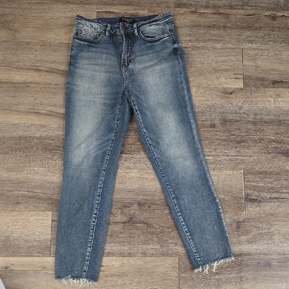 Judy Blue Denim - Judy Blue Relaxed Fit Jeans
